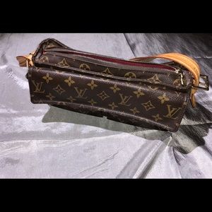 COPY - Louis Vuitton Viva Cite
